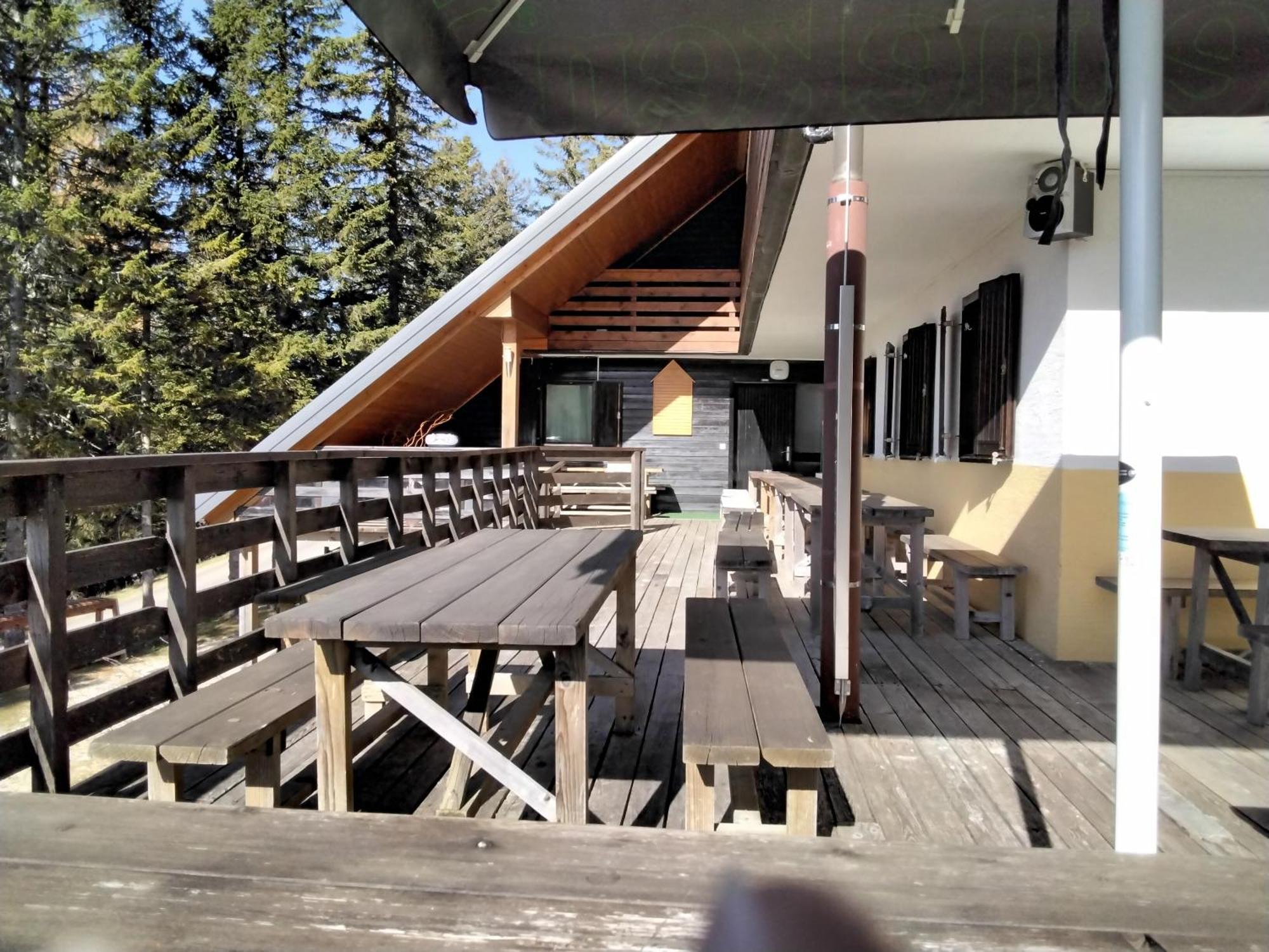 Accommodation And Restaurant Tia Cerklje na Gorenjskem Exterior photo